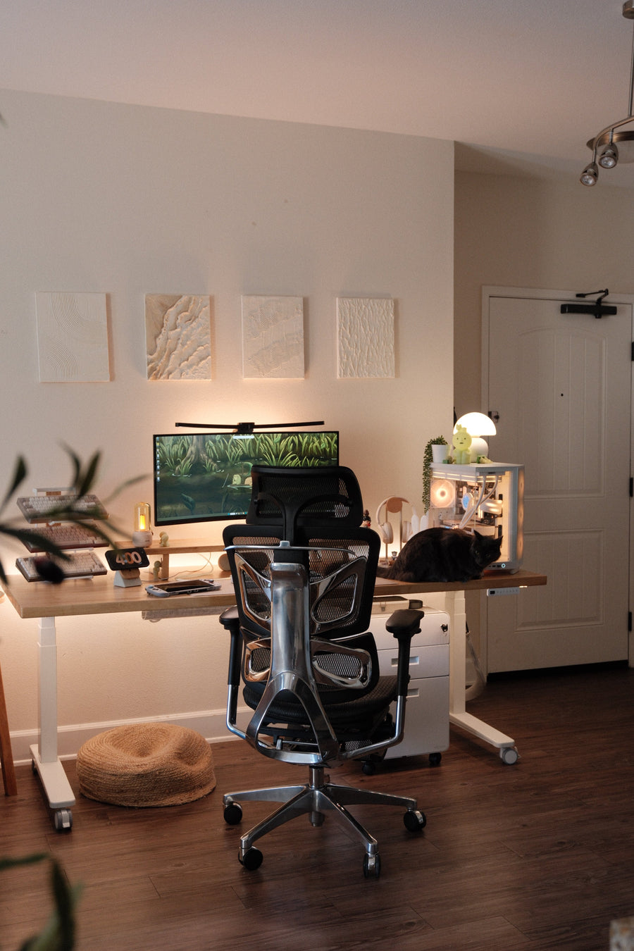 OdinLake office chair with all five casters on a smooth wood-look floor in a home office